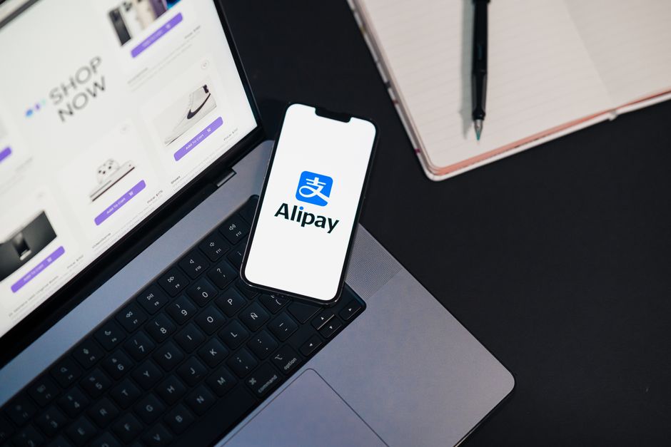 Shopify App Development Services: A Practical Guide for UK Businesses